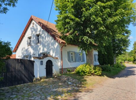Odrestaurowane siedlisko w Przerwankach