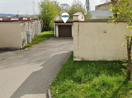 Murowany garaż przy ul. Staszica w Giżycku