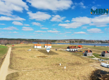 Działka o pow. 1034m2 nad jeziorem Ryńskim