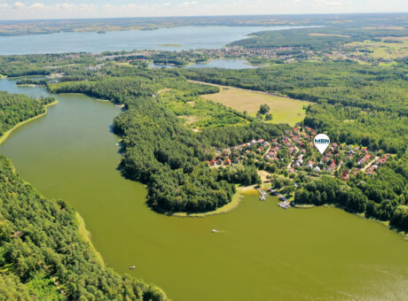 Dom letniskowy położony nad jeziorem Tajty (Szlak WJM) Wilkasy Zalesie